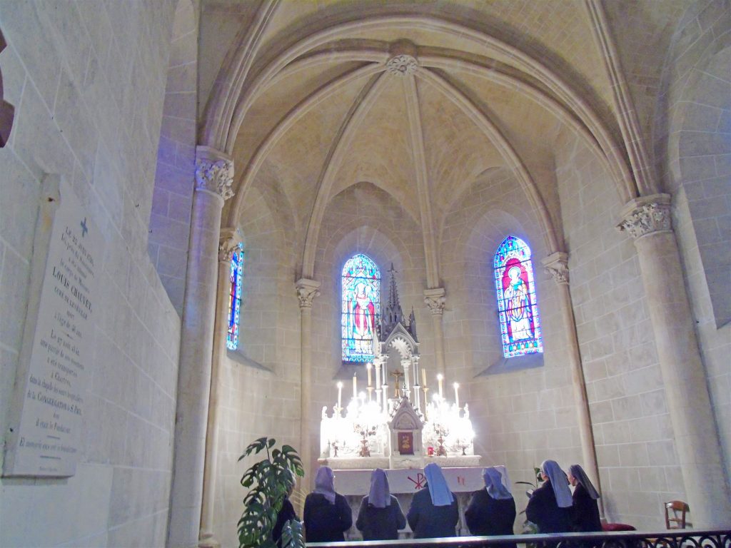 Renewing the vows in front of the Altar of Levesville